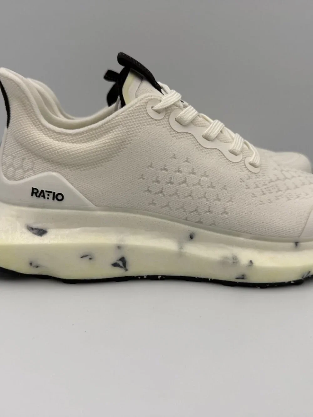 RATIO Camino:01 Womens Running Shoes Purity White Acid Lime Size 7